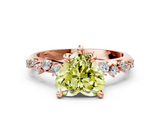 Rose gold Fancy Yellow Heart  Cut Diamond Vine Band with Four-Prong Setting_40