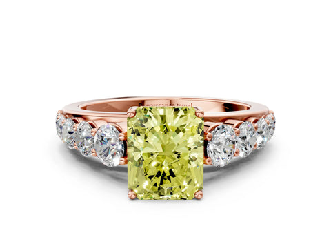 Rose gold Fancy Yellow Radiant Cut Brilliant Diamond Pavé Band with Six-Prong Setting