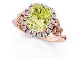 Rose gold Fancy Yellow Radiant  Halo Diamond Engagement Ring with Vintage-Inspired Band and Four-Prong Setting_4