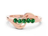 Rose gold Five-Stone Round Emerald Crossover Band with Prong Setting_18