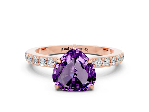 Rose gold Heart Cut Amethyst Ring with Pavé Band and Four-Prong Setting