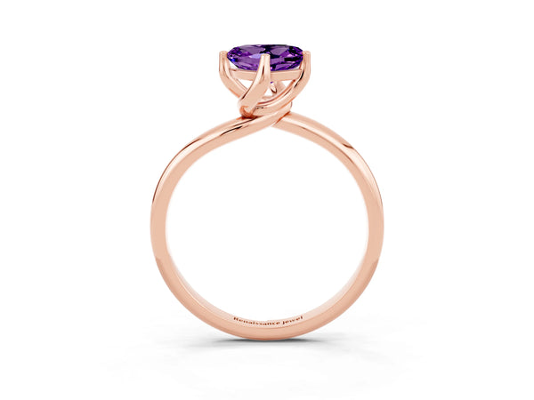 Rose gold Heart Cut Amethyst Solitaire Engagement Ring with Four-Prong Setting and Classic Band
