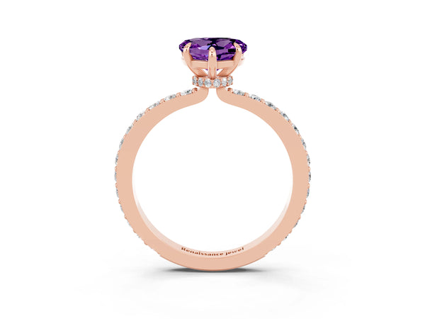 Rose gold Heart Cut Amethyst Solitaire Engagement Ring with Pavé Band and Four-Prong Setting