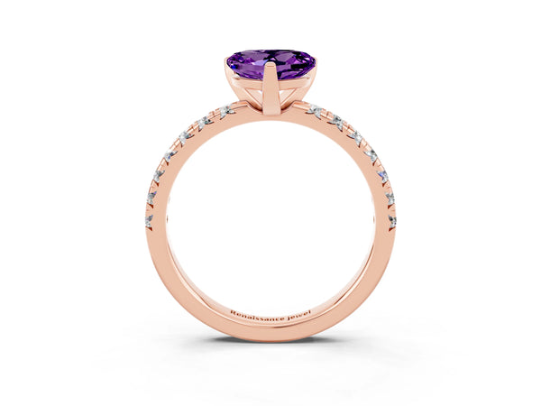 Rose gold Heart Cut Amethyst Solitaire Pavé Engagement Ring with Round Band and Prong Setting