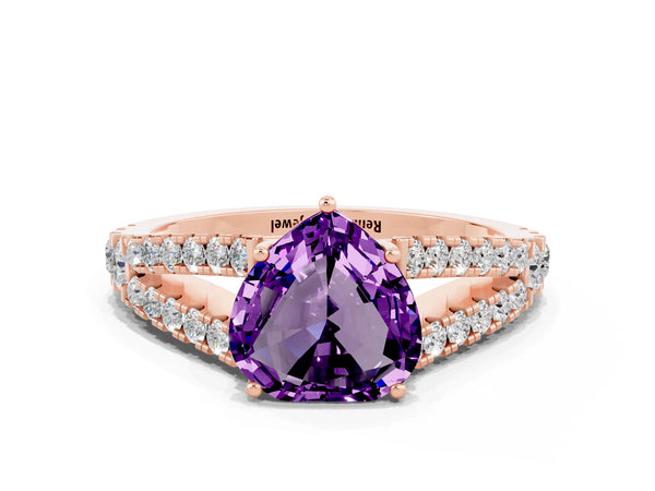 Rose gold Heart Cut Amethyst Split Shank Pavé Engagement Ring with Four-Prong Setting