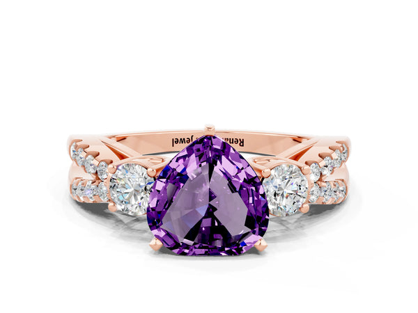Rose gold Heart Cut Amethyst Three-Stone Ring with Pavé Split Shank and Four-Prong Setting