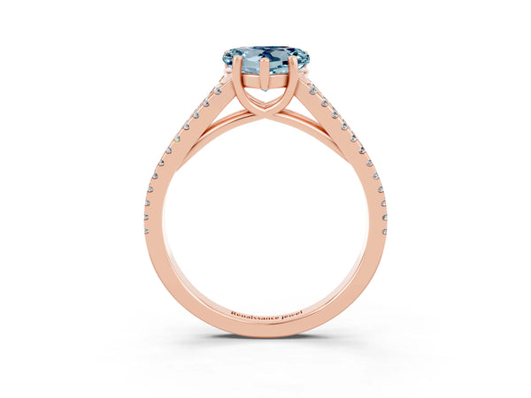 Rose gold Heart Cut Aquamarine Solitaire Engagement Ring with Split Shank Pavé Band