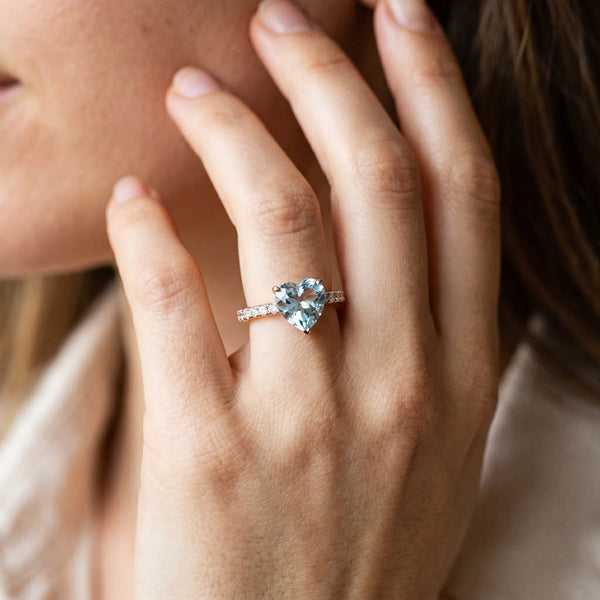 Rose gold Heart Cut Aquamarine Solitaire Ring with Round  Pavé Band and Four-Prong Setting