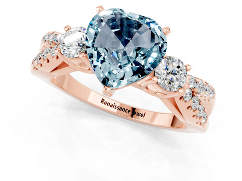 Rose gold Heart Cut Aquamarine Three-Stone Ring with Pavé Split Shank and Four-Prong Setting_1