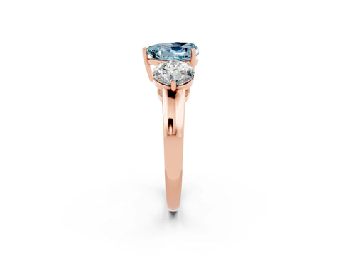 Rose gold Heart Cut Aquamarine Three-Stone Ring with Prong Setting and Classic Band_2