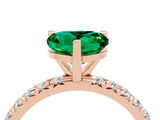 Rose gold Heart Cut Cut Diamond Pavé Band with Four-Prong Setting_4