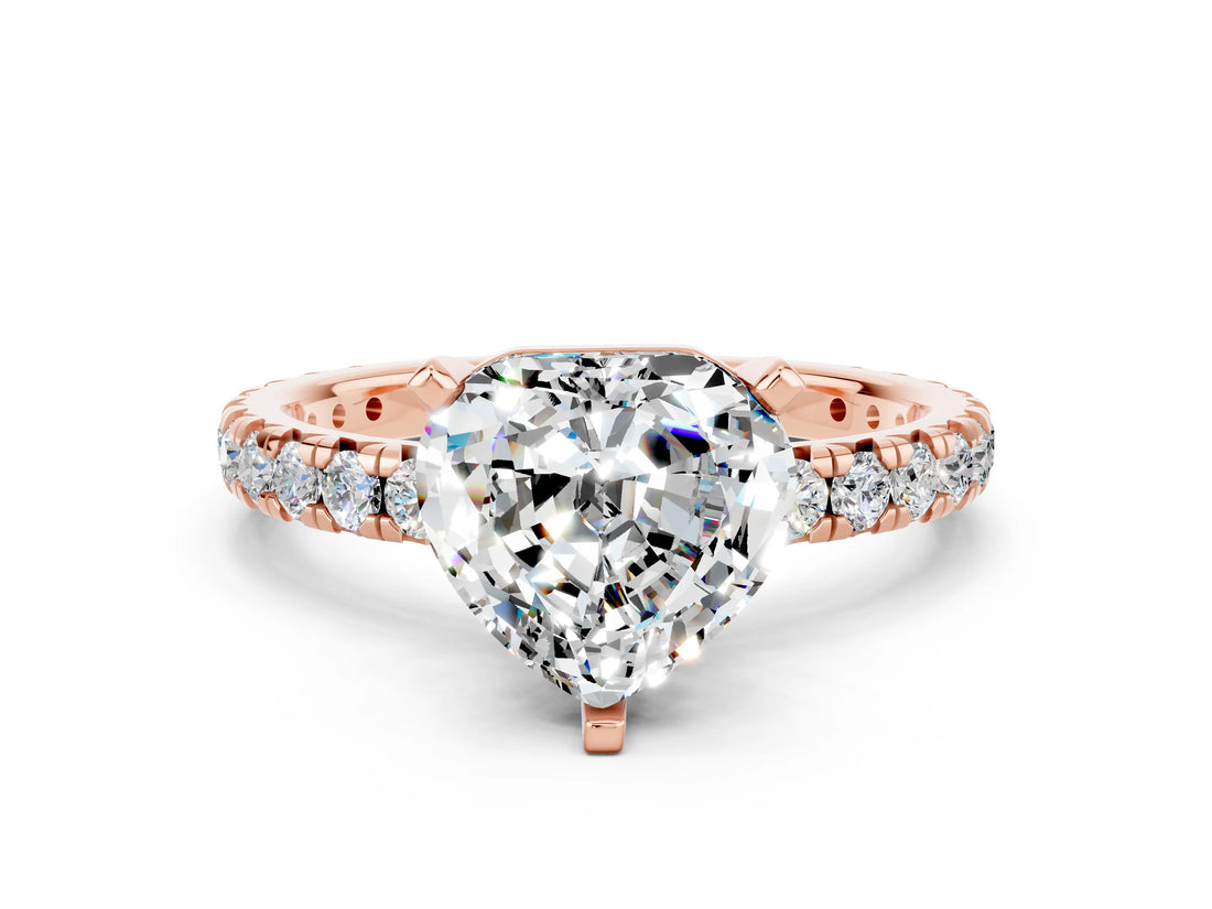 Rose gold Heart Cut Cut Diamond Pavé Band with Four-Prong Setting