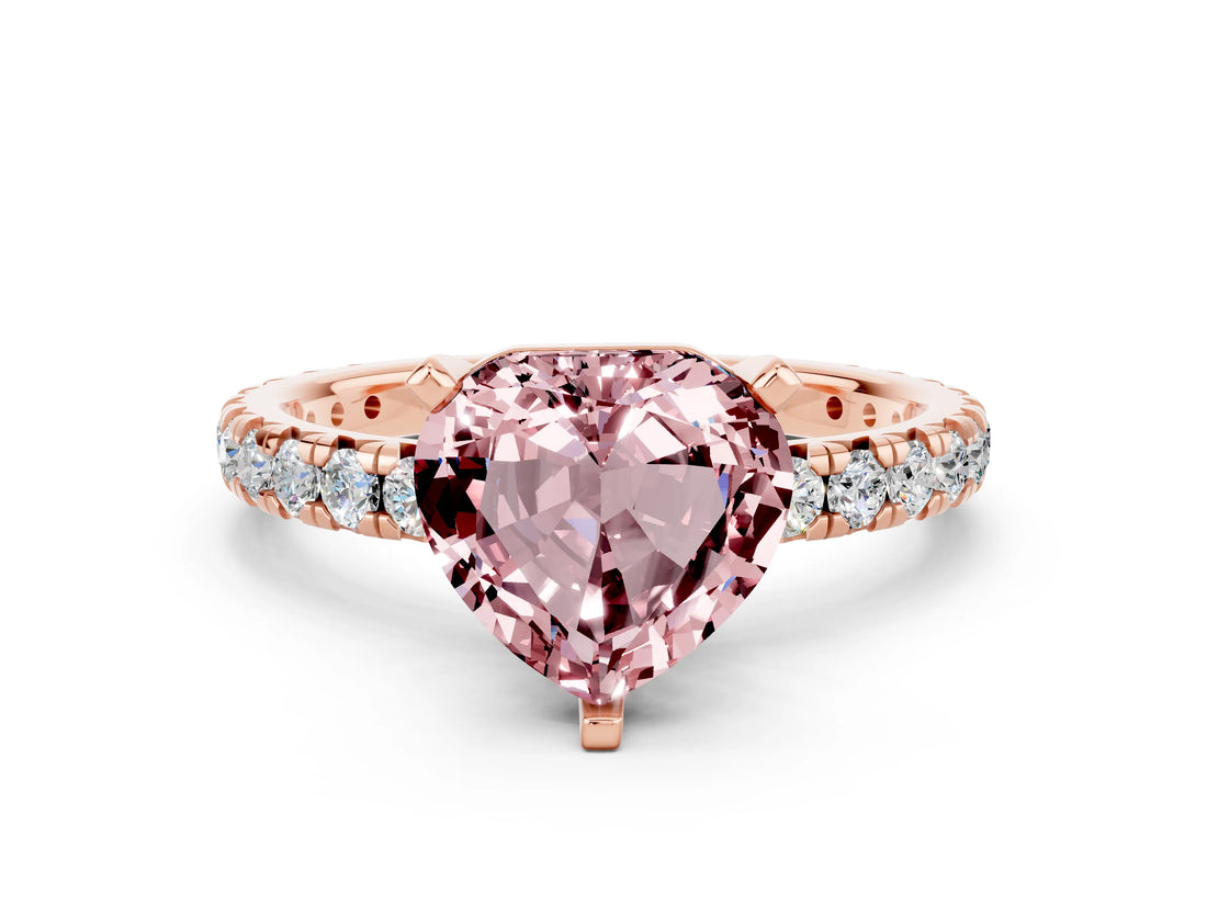 Rose gold Heart Cut Cut Diamond Pavé Band with Four-Prong Setting
