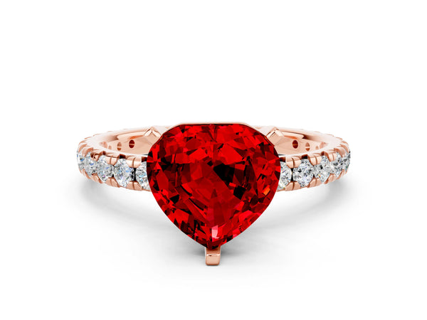 Rose gold Heart Cut Cut Diamond Pavé Band with Four-Prong Setting