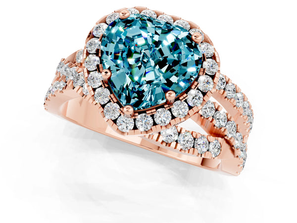 Rose gold Heart Cut Cut Halo Split Shank Prong Setting Ring