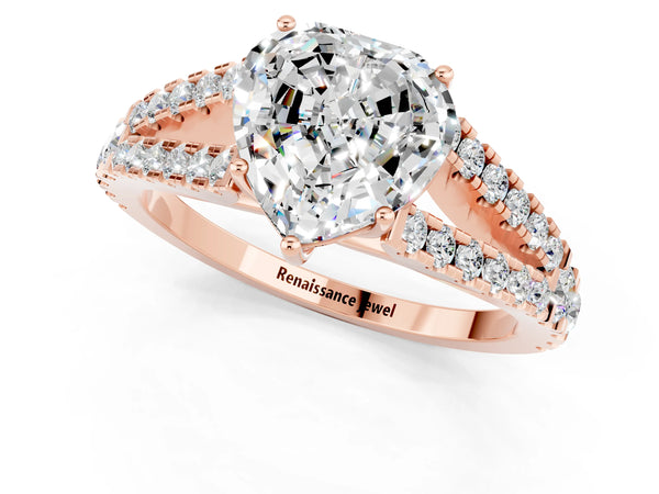 Rose gold Heart Cut Moissanite Split Shank Engagement Ring with Round Pavé and Prong Setting