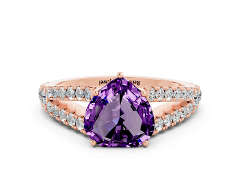 Rose gold Heart Cut Cut Split Shank Pave Diamond Engagement Ring with Four-Prong Setting