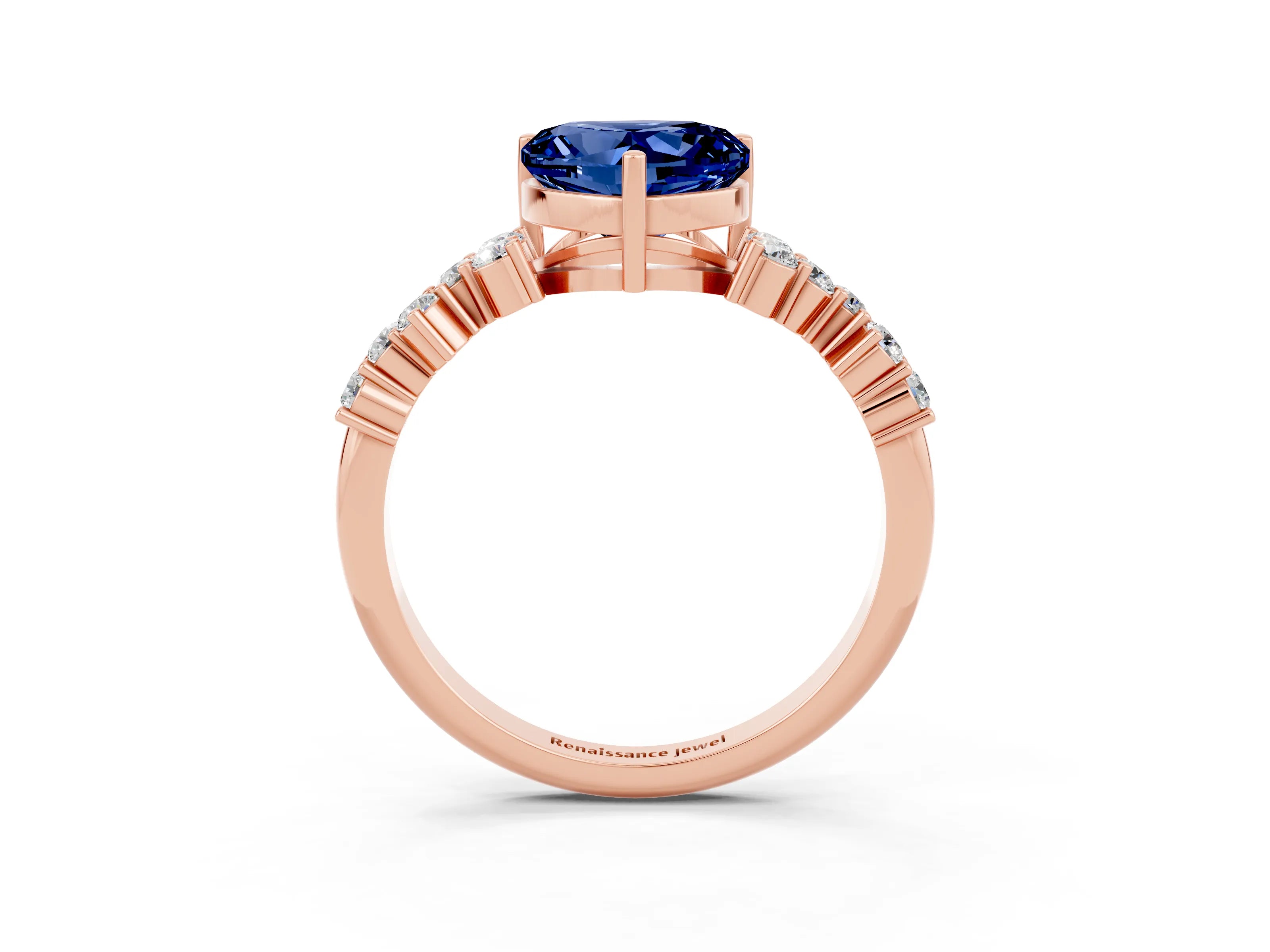 Rose gold Heart Cut Diamond Cluster Pavé Band with Four-Prong Setting_3