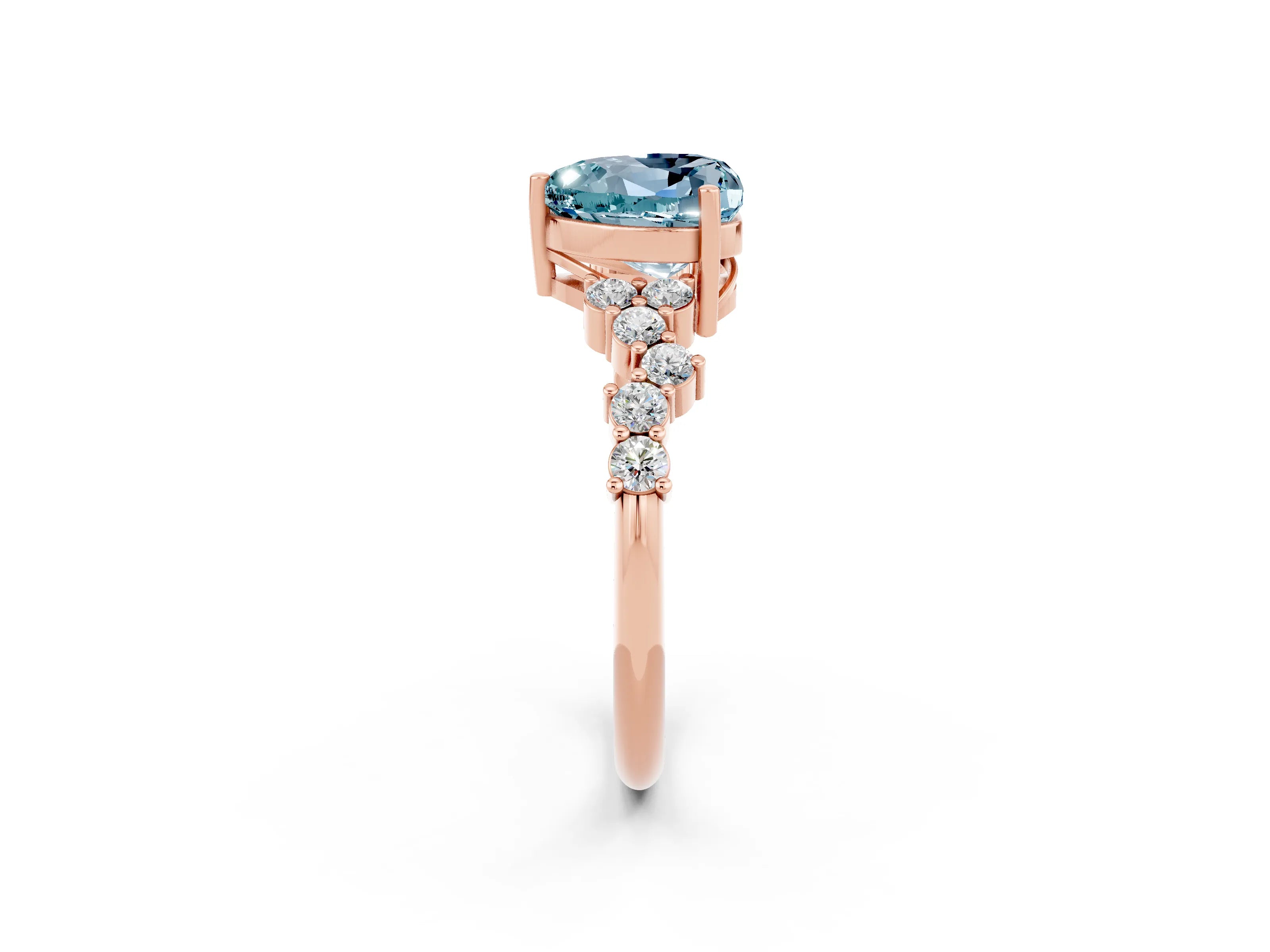 Rose gold Heart Cut Diamond Cluster Pavé Band with Four-Prong Setting_8