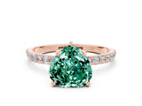 Rose gold Heart Cut Diamond Pavé Band with Six-Prong Setting