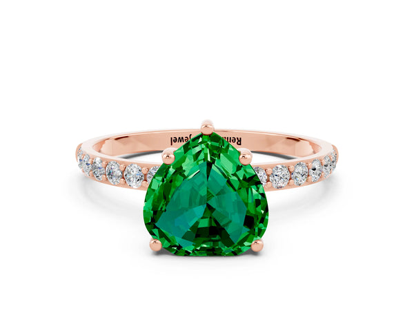 Rose gold Heart Cut Emerald Solitaire Ring with Round Pavé Shoulders and Prong Setting