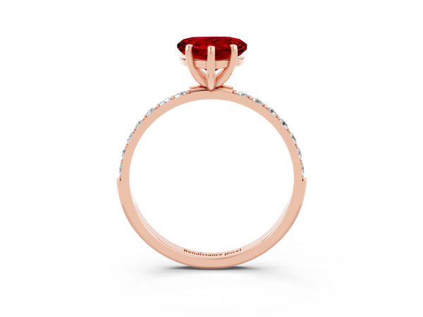 Rose gold Heart Cut Diamond Pavé Band with Six-Prong Setting