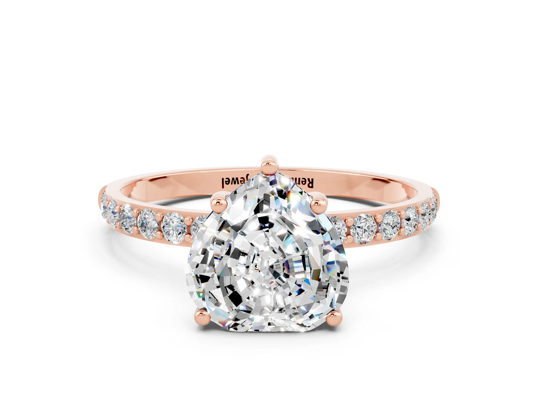 Rose gold Heart Cut Diamond Pavé Band with Six-Prong Setting