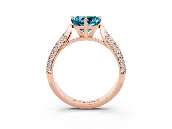 Rose gold Heart Cut Diamond Solitaire Engagement Ring with Pavé Band and Four-Prong Setting
