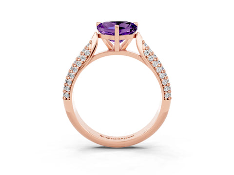 Rose gold Heart Cut Diamond Solitaire Engagement Ring with Pavé Band and Four-Prong Setting_3