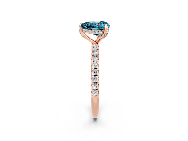 Rose gold Heart Cut Diamond Solitaire Ring with Four-Prong Setting and Pavé Band