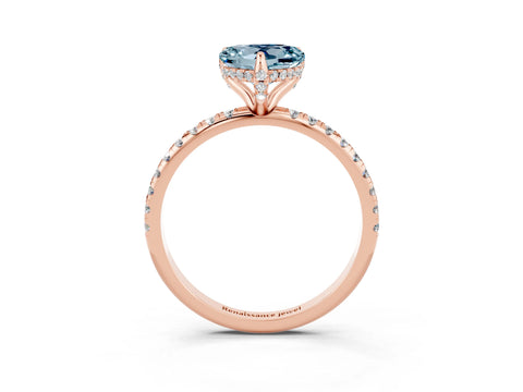 Rose gold Heart Cut Diamond Solitaire Ring with Four-Prong Setting and Pavé Band_3