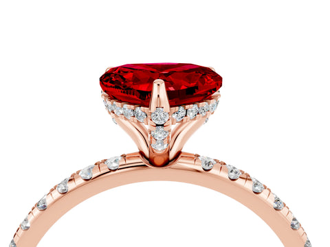 Rose gold Heart Cut Diamond Solitaire Ring with Four-Prong Setting and Pavé Band_4
