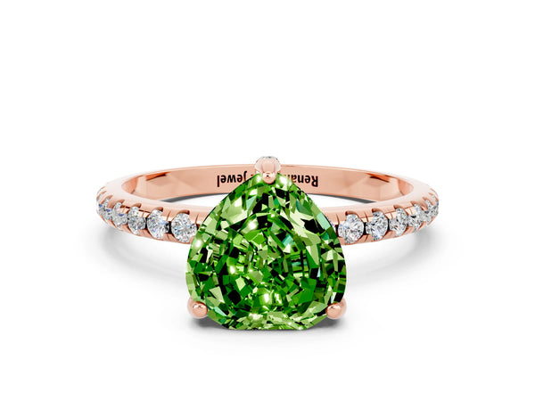 Rose gold Heart Cut Diamond Solitaire Ring with Four-Prong Setting and Pavé Band