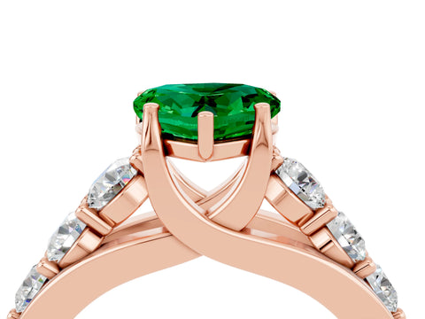 Rose gold Heart Cut Emerald Engagement Ring with Pavé Band and Four-Prong Setting_4