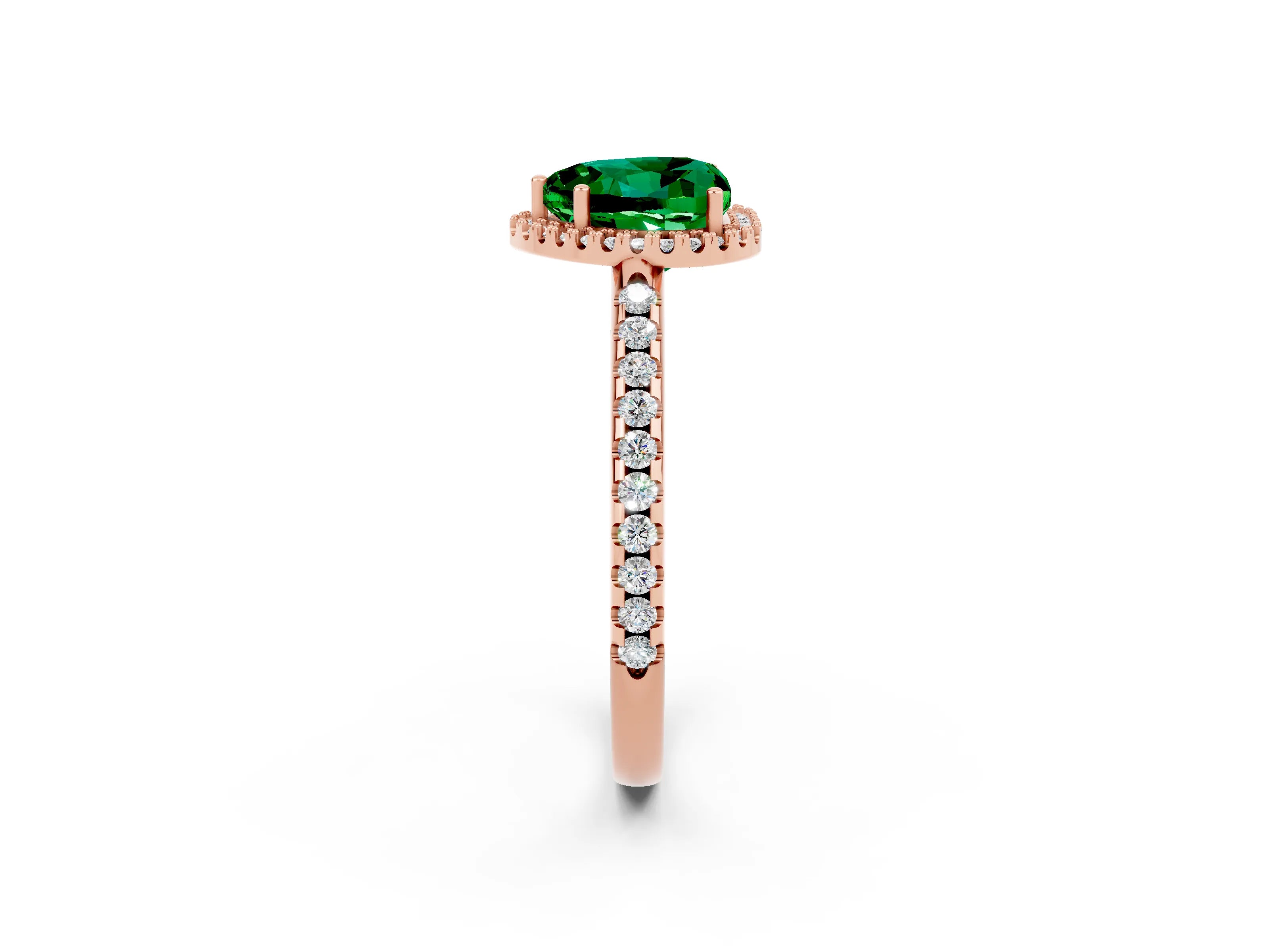 Rose gold Heart Cut Emerald Pavé Halo Ring with Four-Prong Setting_14
