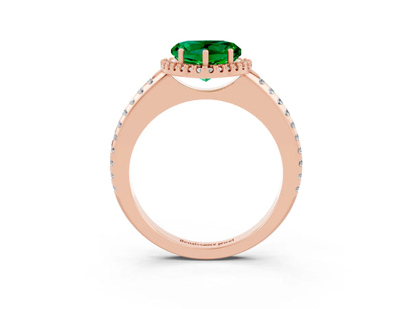Rose gold Heart Cut Emerald Pavé Halo Ring with Four-Prong Setting