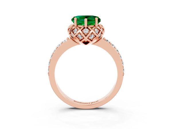 Rose gold Heart Cut Emerald Scalloped Halo Engagement Ring with Round Shared Prong Band