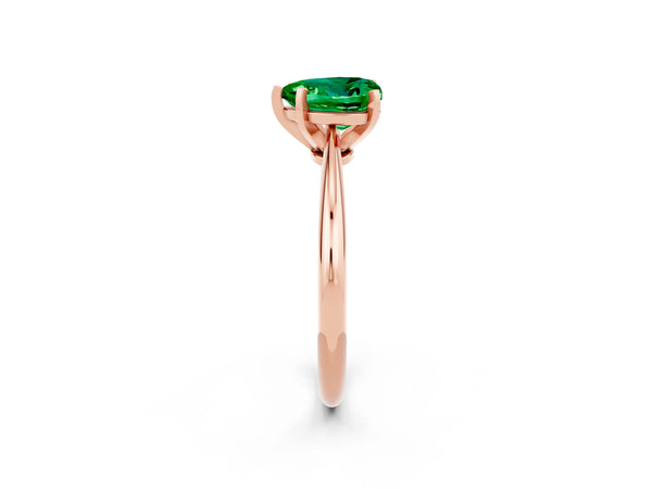 Rose gold Heart Cut Emerald Solitaire Engagement Ring with Classic Band and Four-Prong Setting