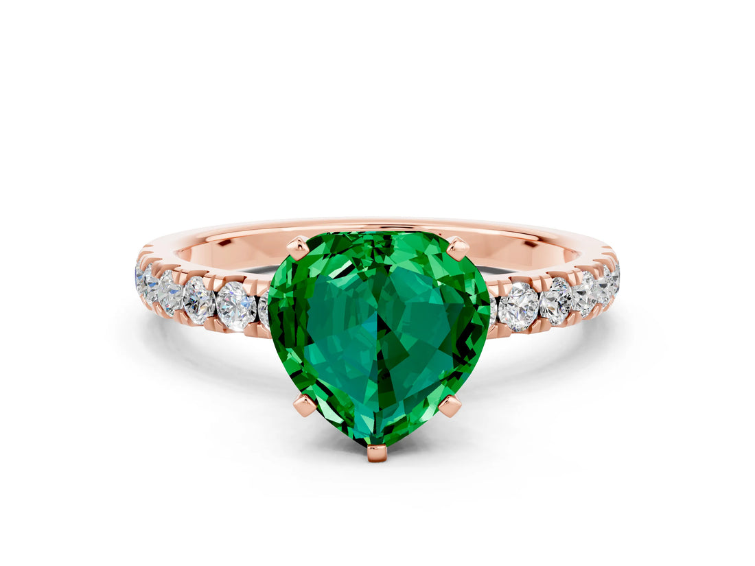 Rose gold Heart Cut Emerald Solitaire Ring with Pavé Accents and Four-Prong Setting