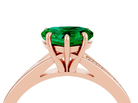 Rose gold Heart Cut Emerald Solitaire Ring with Pavé Band and Prong Setting_4