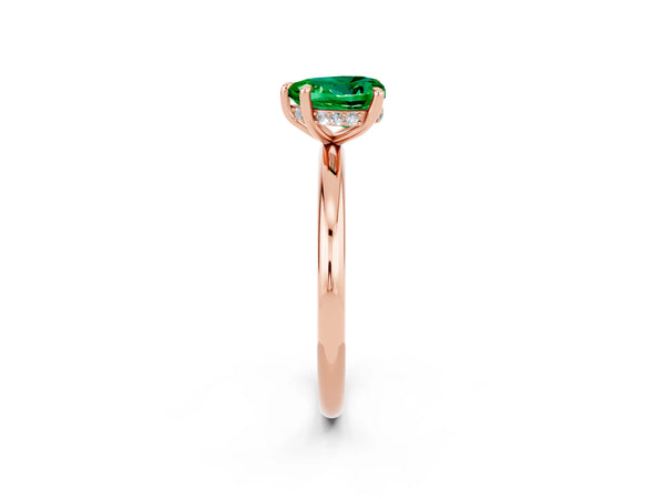 Rose gold Heart Cut Emerald Solitaire Ring with Thin Band and Four-Prong Setting