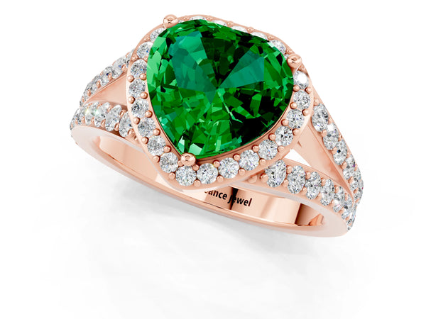 Rose gold Heart Cut Emerald Split Shank Halo Ring with Four-Prong Setting
