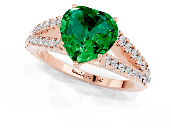 Rose gold Heart Cut Emerald Split Shank Pavé Engagement Ring with Four-Prong Setting