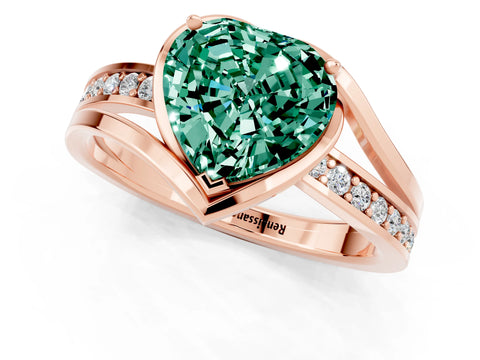 Rose gold Heart Cut Green Sapphire Solitaire Ring with Split Shank and Prong Setting_1
