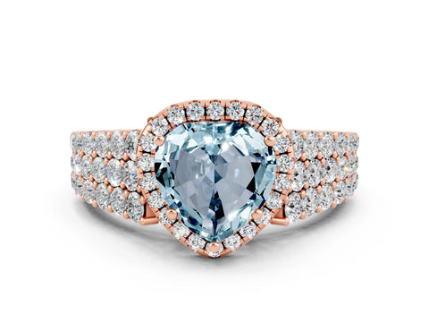 Rose gold Heart Cut Halo Pavé Diamond Engagement Ring with Split Shank and Four-Prong Setting