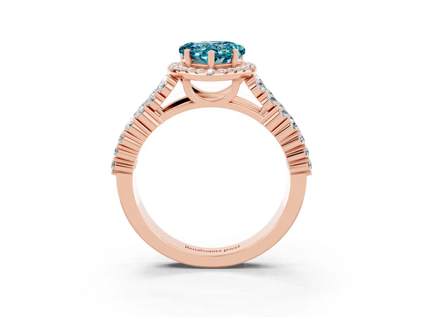 Rose gold Heart Cut Halo Pavé Diamond Engagement Ring with Split Shank and Four-Prong Setting