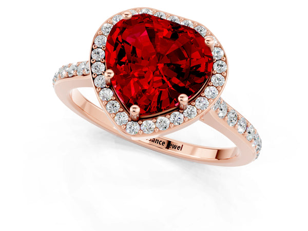 Rose gold Heart Cut Halo Round Diamond Pavé Band with Four-Prong Setting