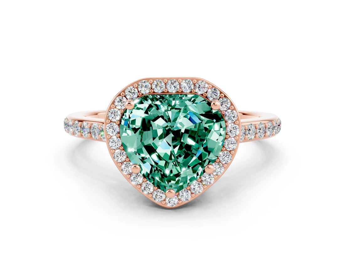 Rose gold Heart Cut Halo Round Diamond Pavé Band with Four-Prong Setting