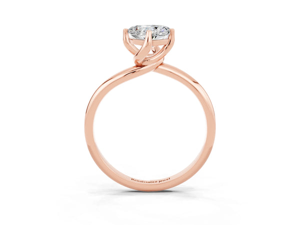 Rose gold Heart Cut Moissanite Solitaire Engagement Ring with Four-Prong Setting and Classic Band