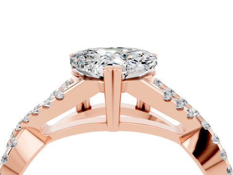Rose gold Heart Cut Moissanite Solitaire Ring with Four-Prong Setting and Twisted Pavé Band_4